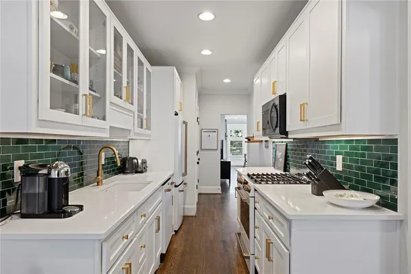 $379,900 | 653 North Highland Avenue Northeast, Unit 4, Atlanta, GA 30306