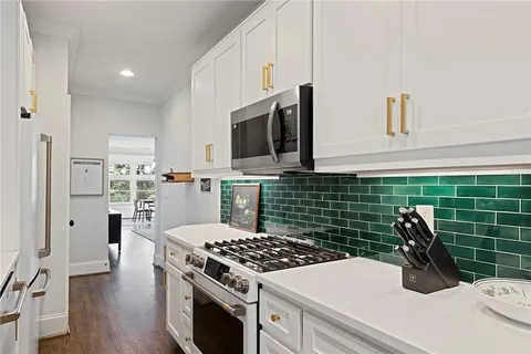 $379,900 | 653 North Highland Avenue Northeast, Unit 4, Atlanta, GA 30306