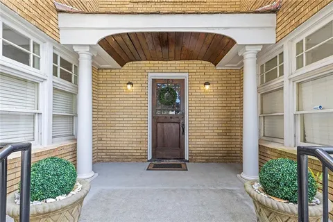 $379,900 | 653 North Highland Avenue Northeast, Unit 4, Atlanta, GA 30306