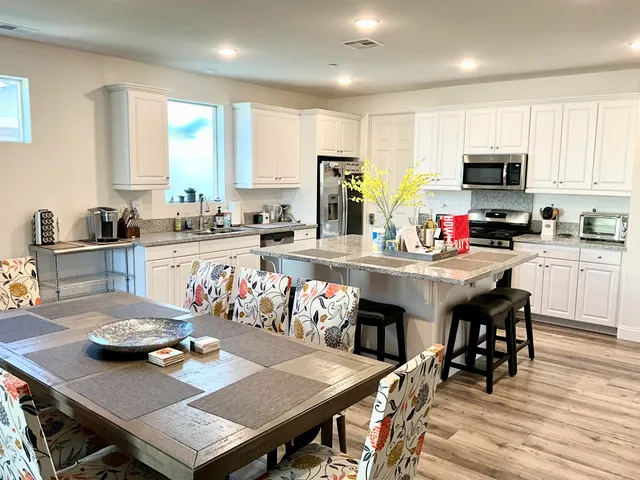 $6,000 | 82760 Chaplin Court, Indio, CA 92201