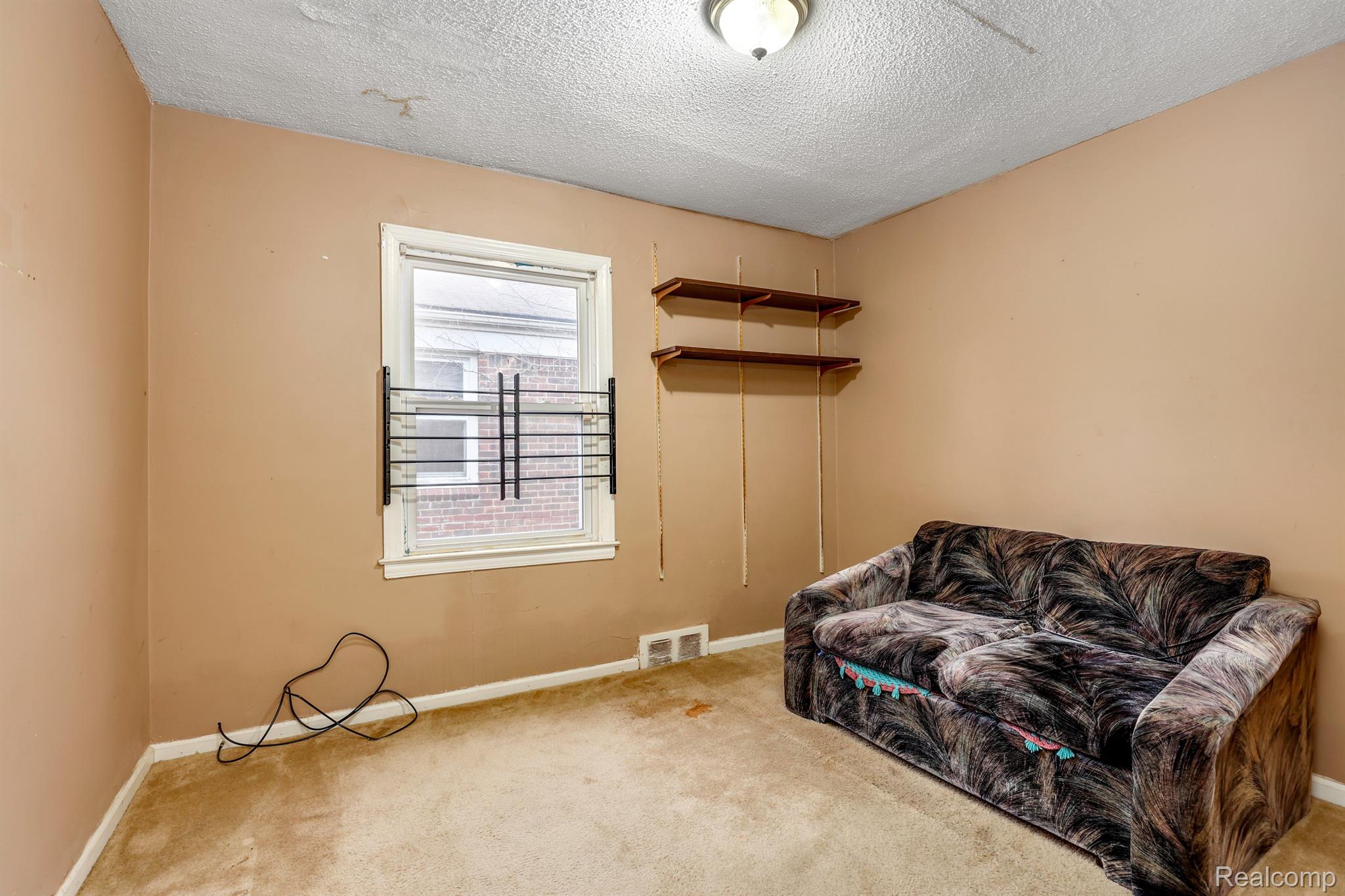 19373 Burt Road Detroit, MI 48219 - Photo 16 of 25 Gallery Image 16
