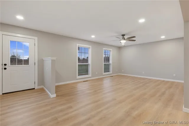 $389,000 | 621 Leon Prall Road, Otisco, IN 47163