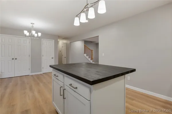 $369,000 | 621 Leon Prall Road, Otisco, IN 47163