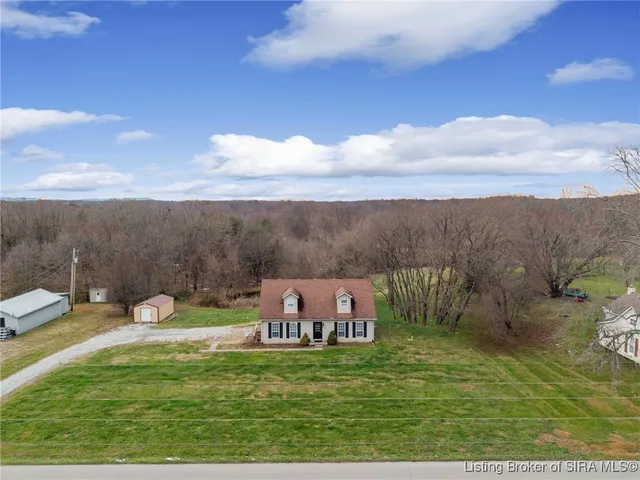 $389,000 | 621 Leon Prall Road, Otisco, IN 47163