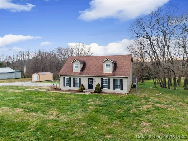 $389,000 | 621 Leon Prall Road, Otisco, IN 47163