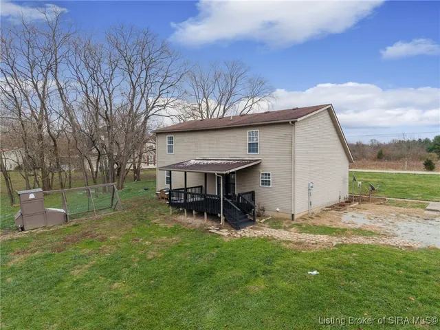 $389,000 | 621 Leon Prall Road, Otisco, IN 47163