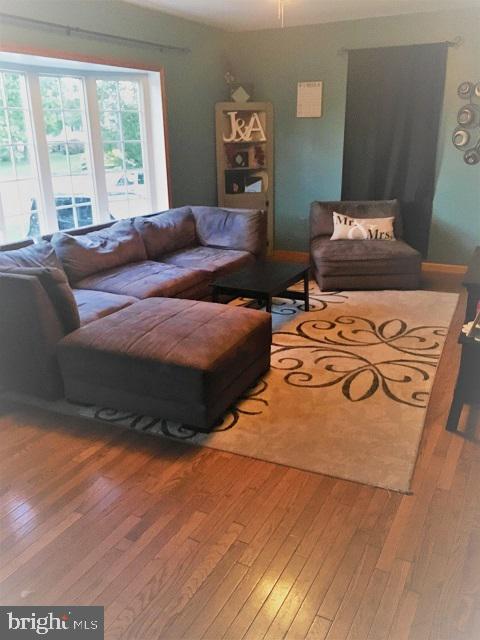 4401 Beaumont Road Dover, PA 17315 - Photo 4 of 26 Gallery Image 4