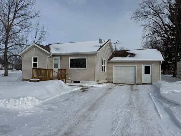 $150,000 | 210 Elm Street Northeast, Fertile, MN 56540