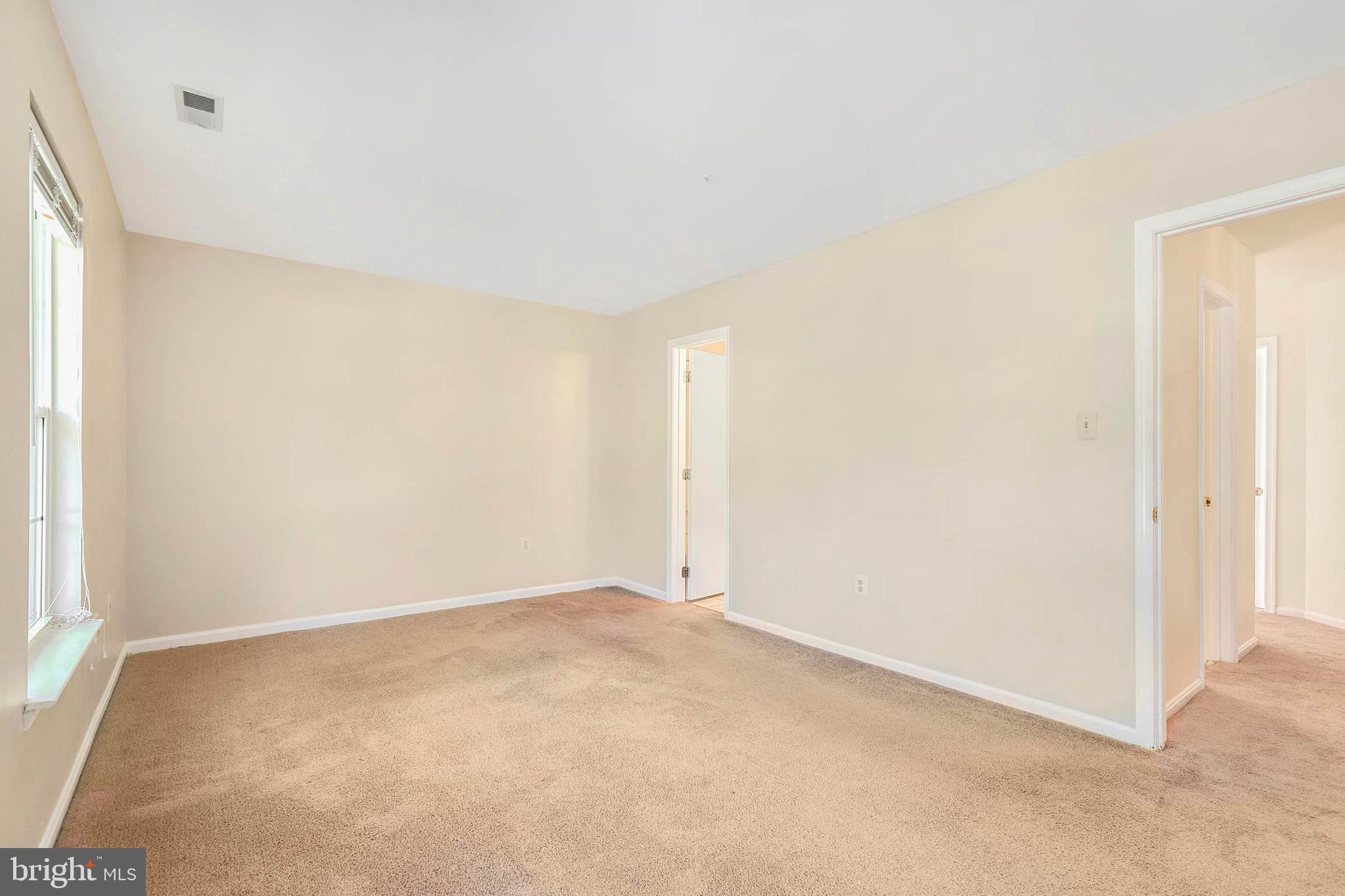 8827 Ritchboro Road District Heights, MD 20747 - Photo 16 of 26