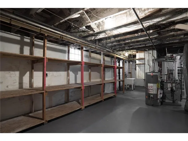 $2,350 | 3822 North Fremont Avenue, Minneapolis, MN 55412