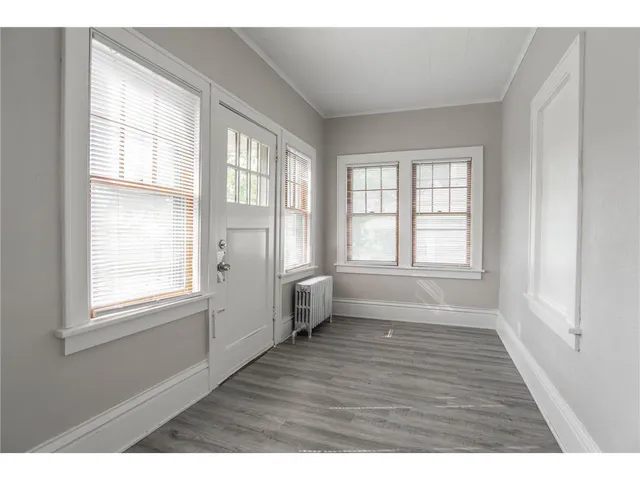 $2,350 | 3822 North Fremont Avenue, Minneapolis, MN 55412