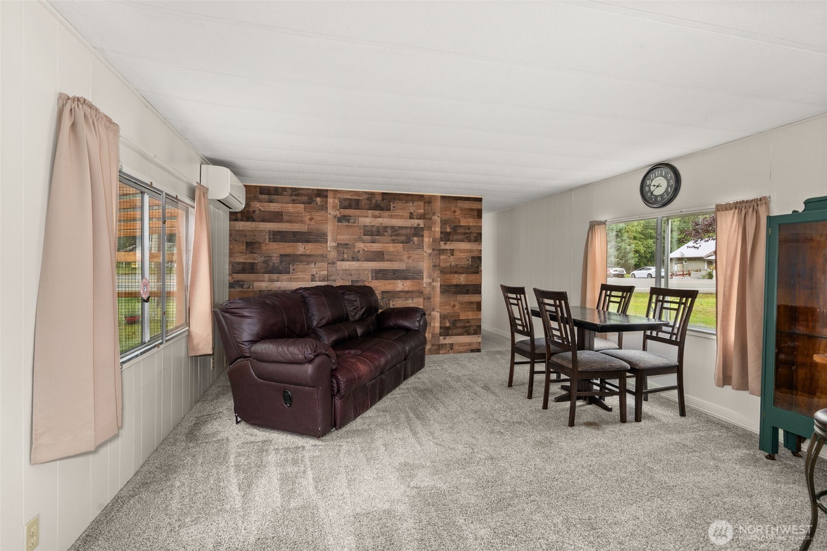 1050 Howard Street, Unit 3 Raymond, WA 98577 - Photo 8 of 25