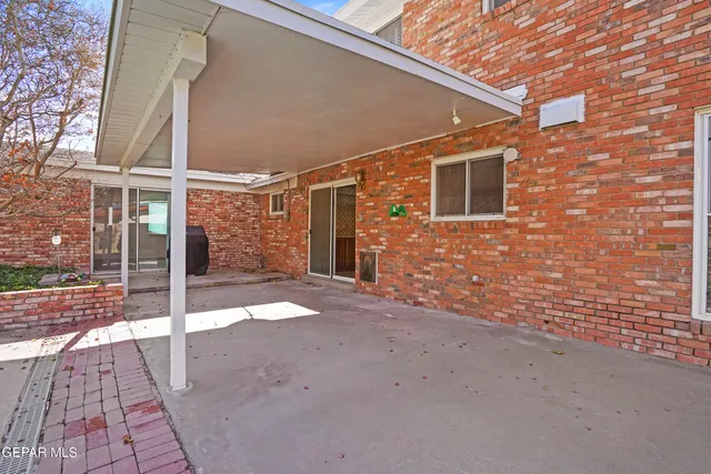 $435,000 | 5604 Pebble Beach Drive, El Paso, TX 79912