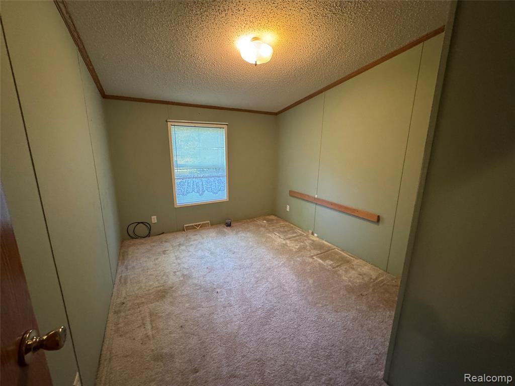 3165 O'Leary Road Flint, MI 48504 - Photo 15 of 22