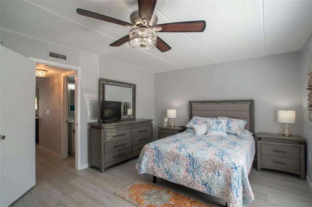 12760 Indian Rocks Road, Unit 1017 Largo, FL 33774 - Photo 7 of 46