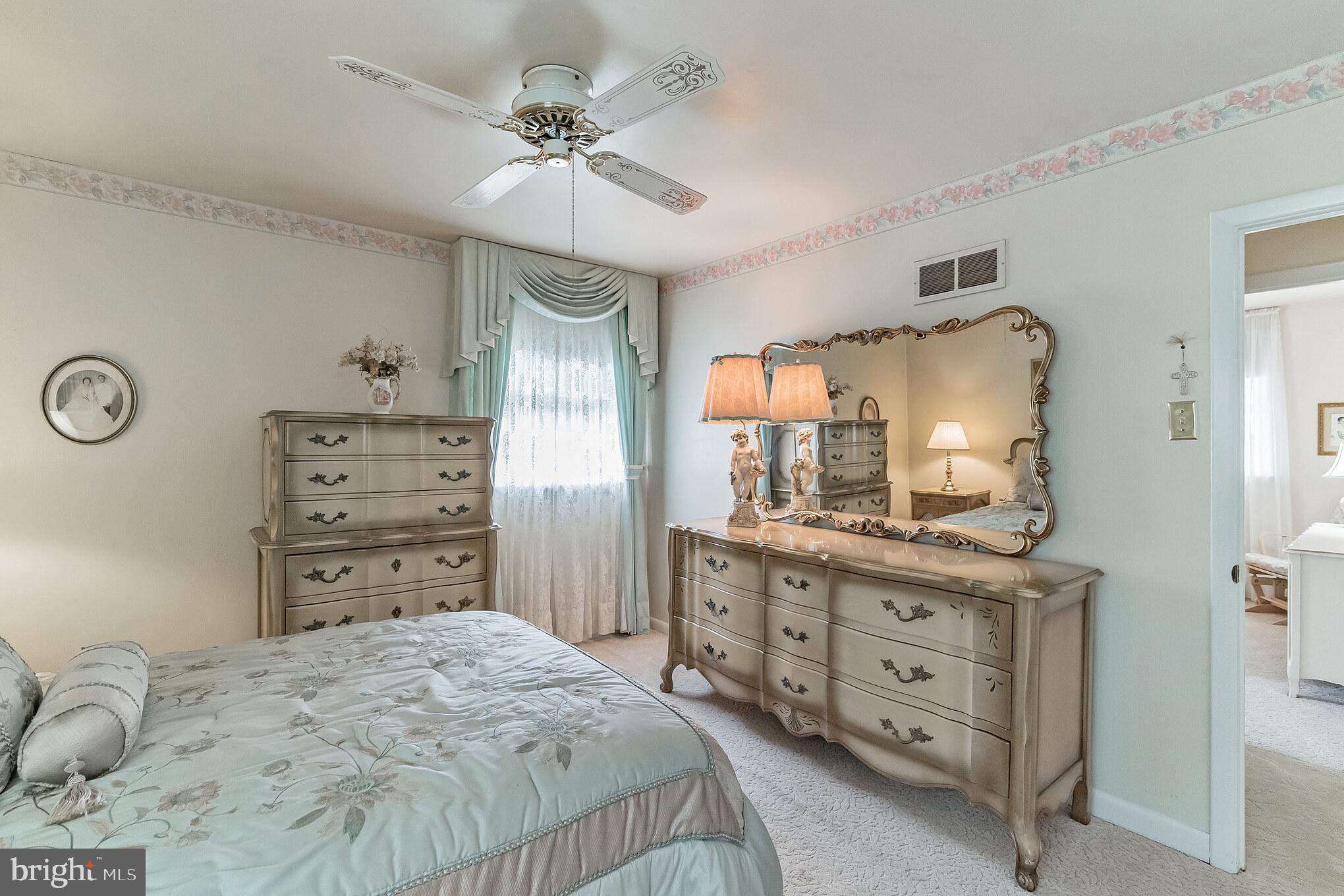 2802 Norman Road Abington, PA 19001 - Photo 20 of 38 Primary Bedroom