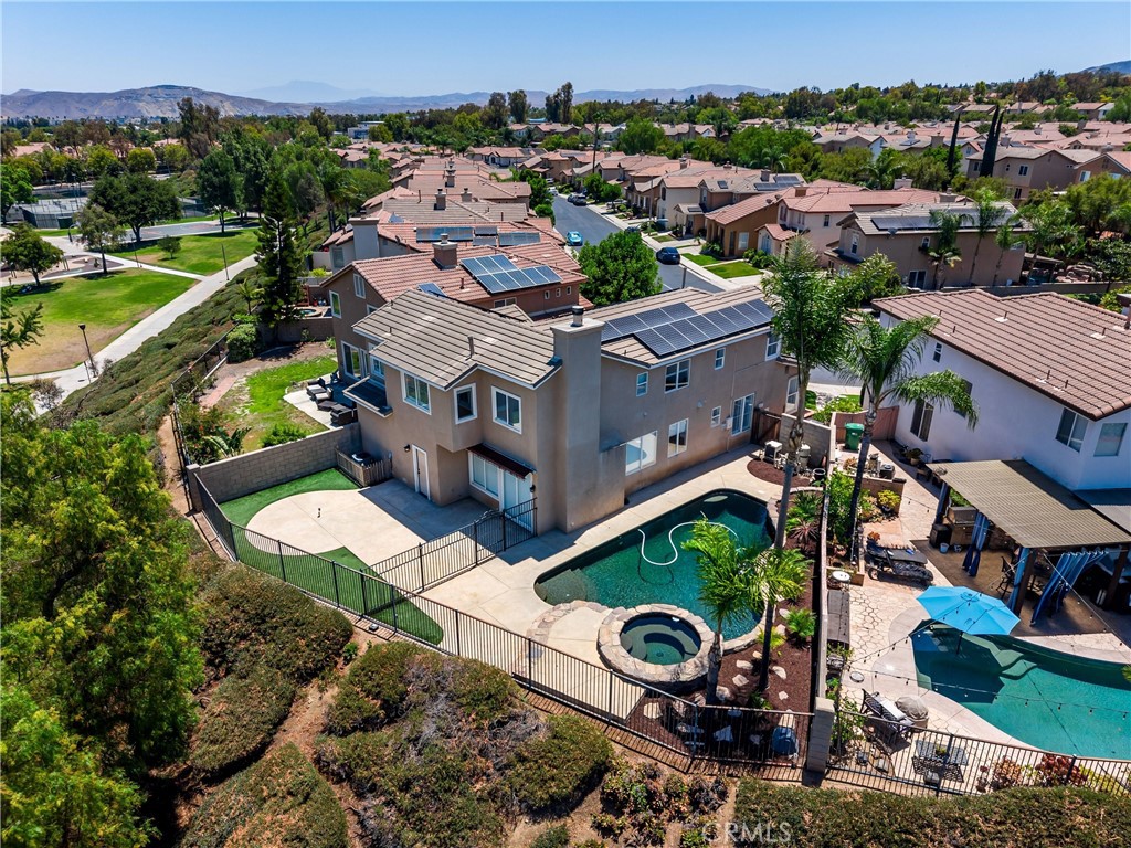 3306 Rochelle Lane Corona, CA 92882 - Photo 5 of 73