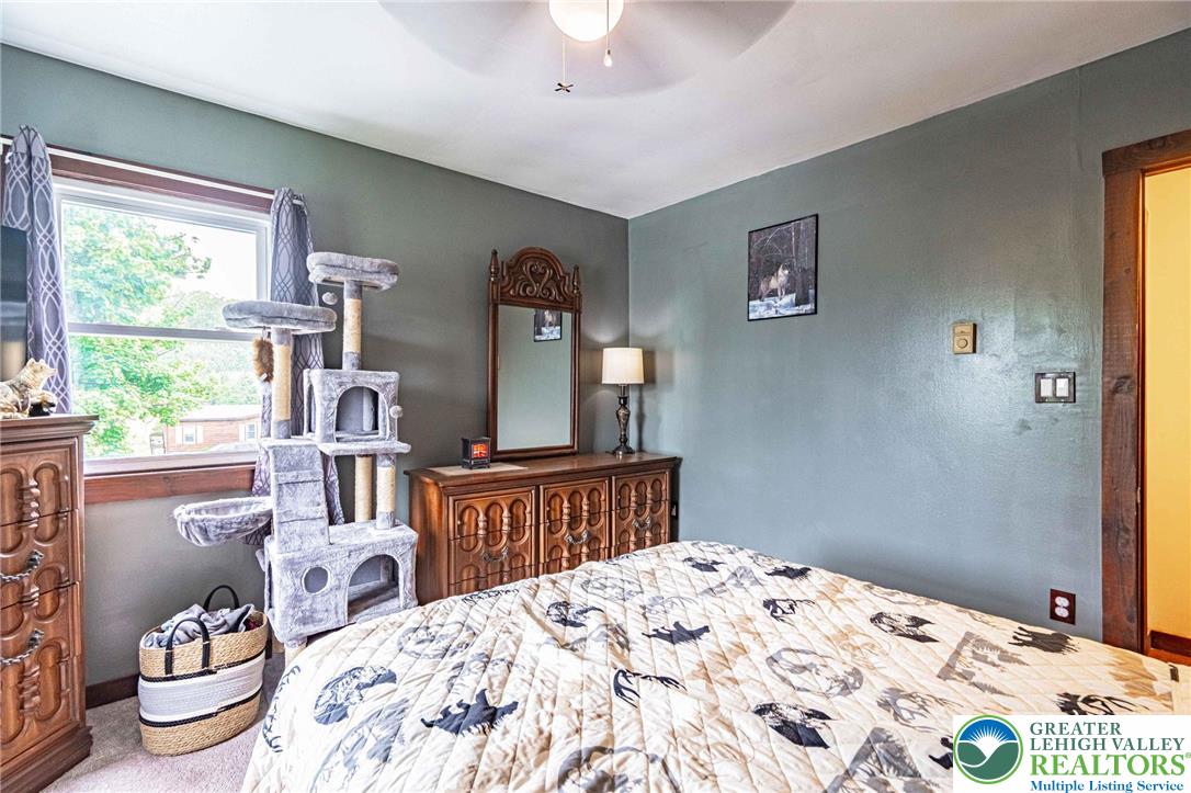 2015 Leithsville Road Hellertown, PA 18055 - Photo 23 of 41