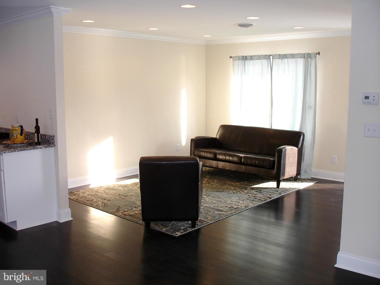412 Enfield Road Joppa, MD 21085 - Photo 8 of 17 Living Room