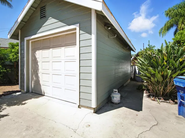 $1,199,999 | 5651 Stoll Drive, Los Angeles, CA 90042