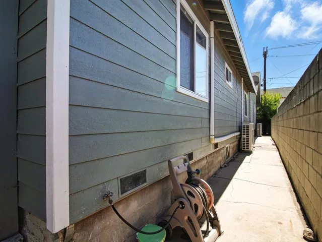 $1,199,999 | 5651 Stoll Drive, Los Angeles, CA 90042