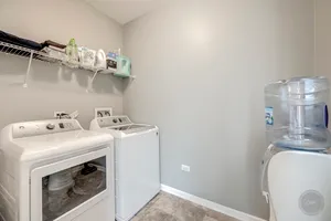 $2,800 | 871 Finley Drive, Unit 871, Aurora, IL 60504