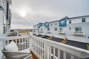 $2,800 | 871 Finley Drive, Unit 871, Aurora, IL 60504