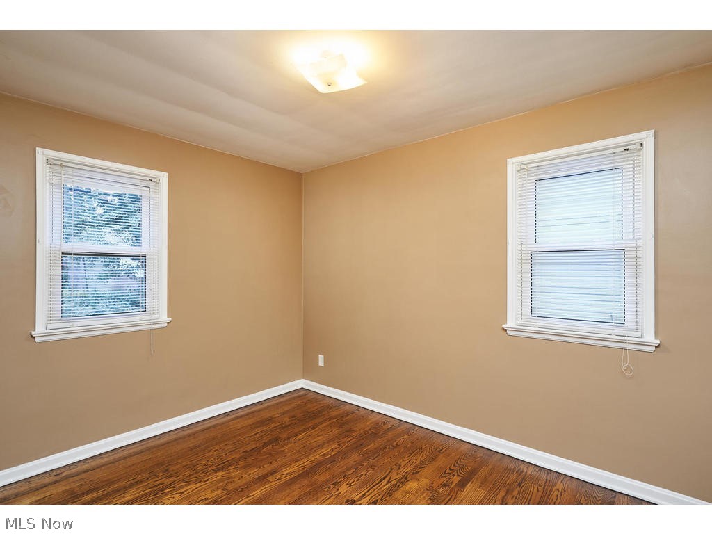 16474 Webster Road Cleveland, OH 44130 - Photo 8 of 21 Gallery Image 8