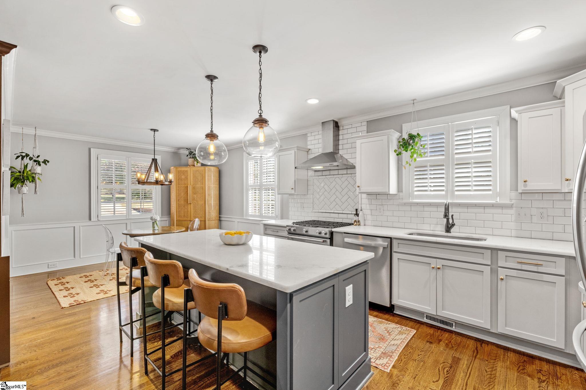 143 Lullwater Road Greenville, SC 29607 - Photo 6 of 25 Gallery Image 6