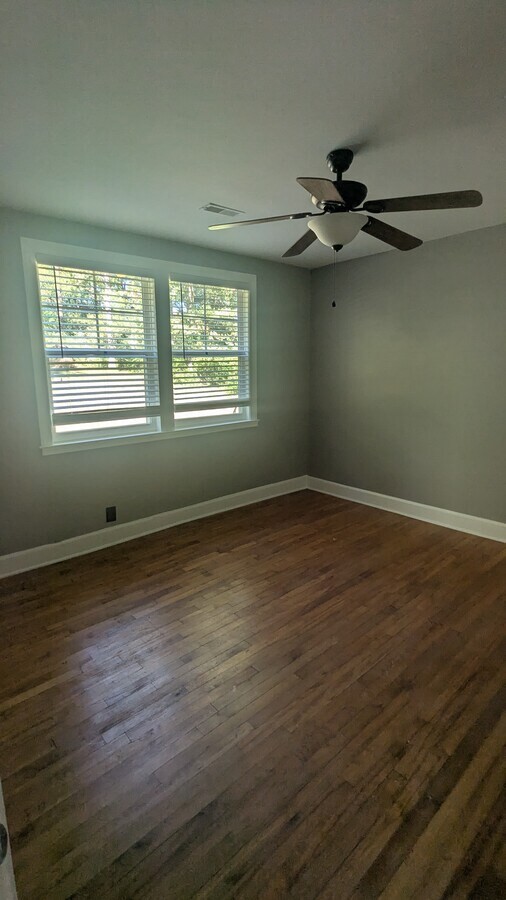 613 Vantrease Road Madison, TN 37115 - Photo 6 of 9