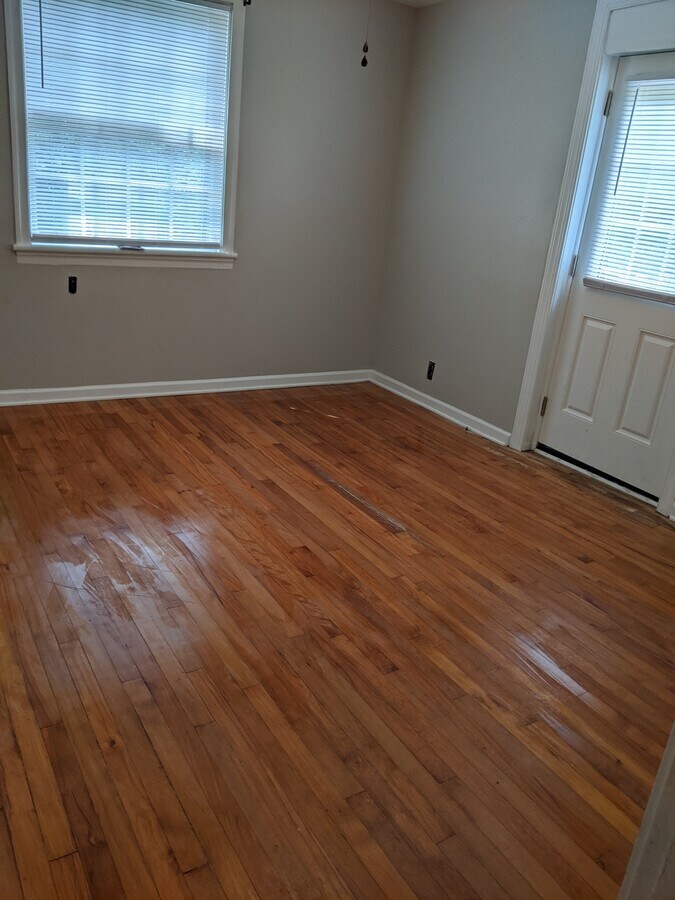 613 Vantrease Road Madison, TN 37115 - Photo 7 of 9