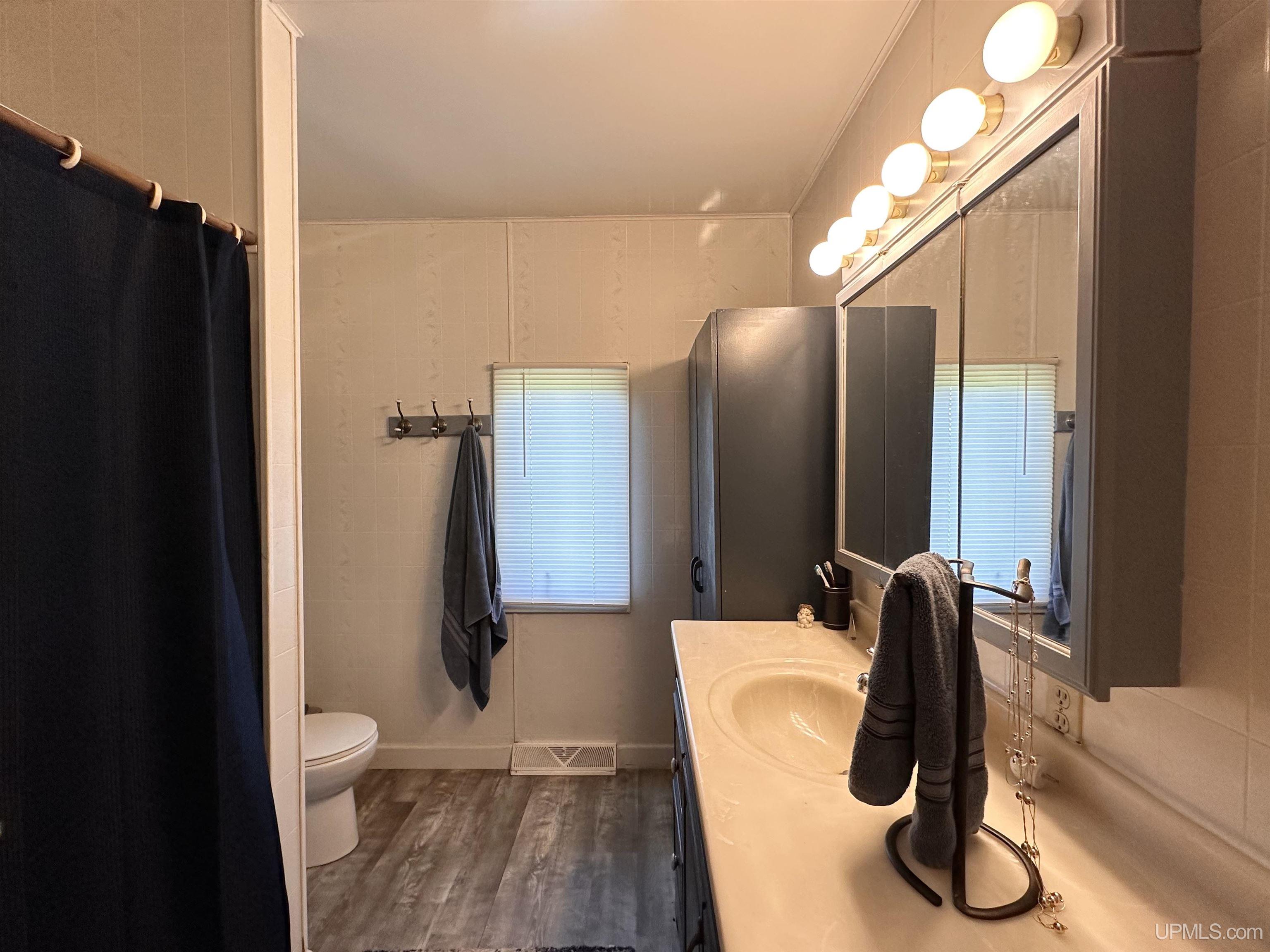 W4374 Co Road Vulcan, MI 49892 - Photo 13 of 33