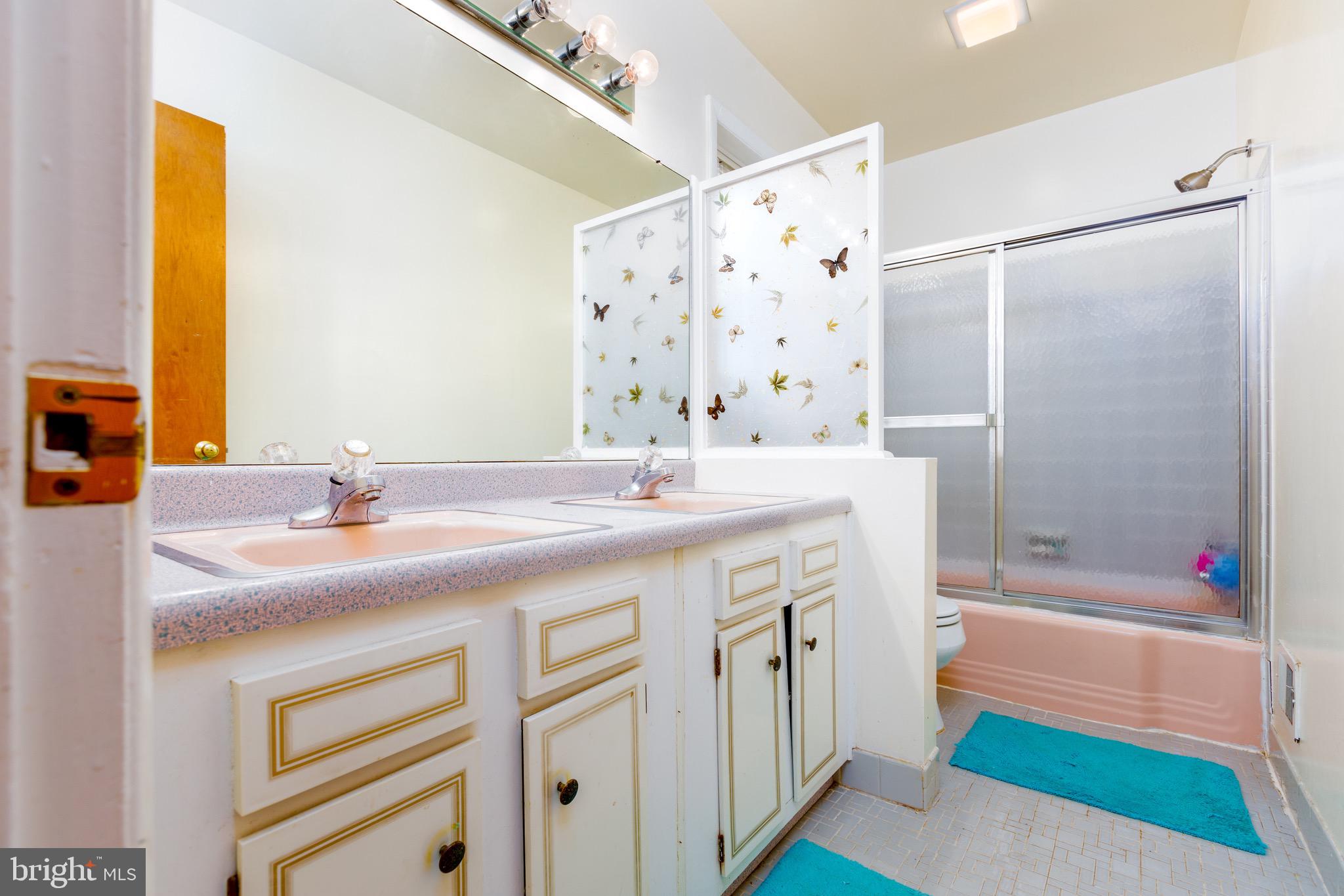10812 Meadowhill Road Silver Spring, MD 20901 - Photo 12 of 33 Gallery Image 12