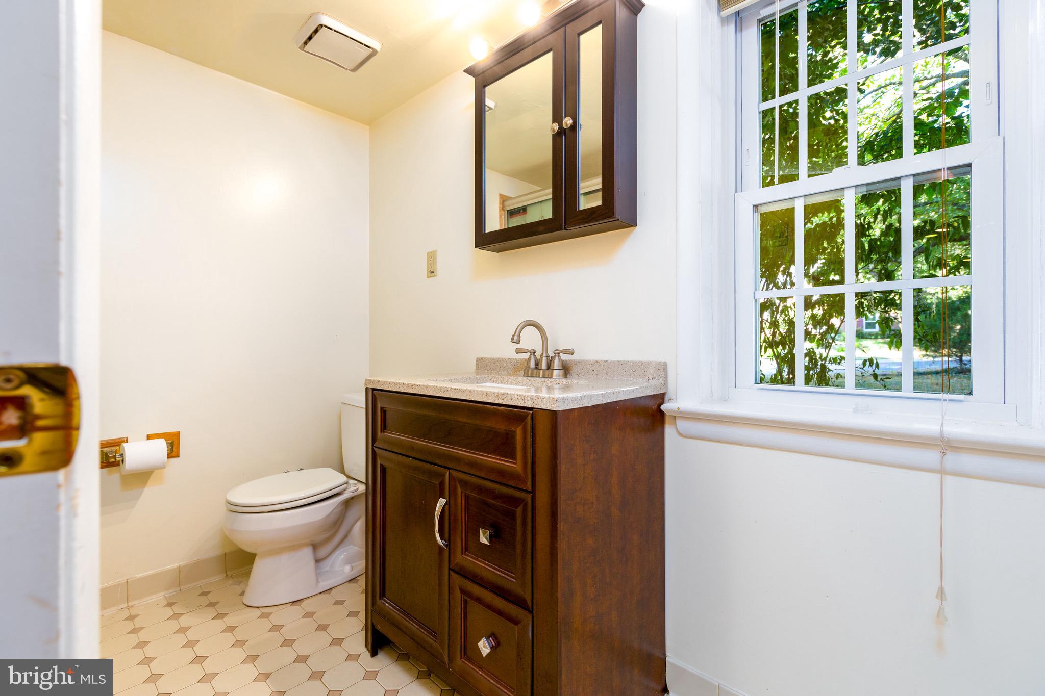 10812 Meadowhill Road Silver Spring, MD 20901 - Photo 21 of 33 Gallery Image 21