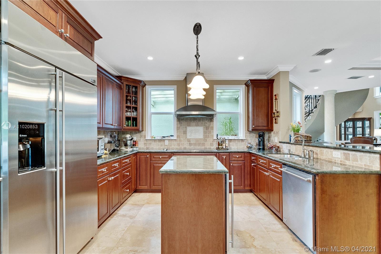 4065 Battersea Road Miami, FL 33133 - Photo 12 of 35