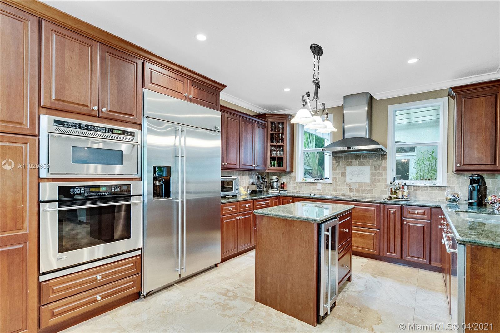 4065 Battersea Road Miami, FL 33133 - Photo 13 of 35