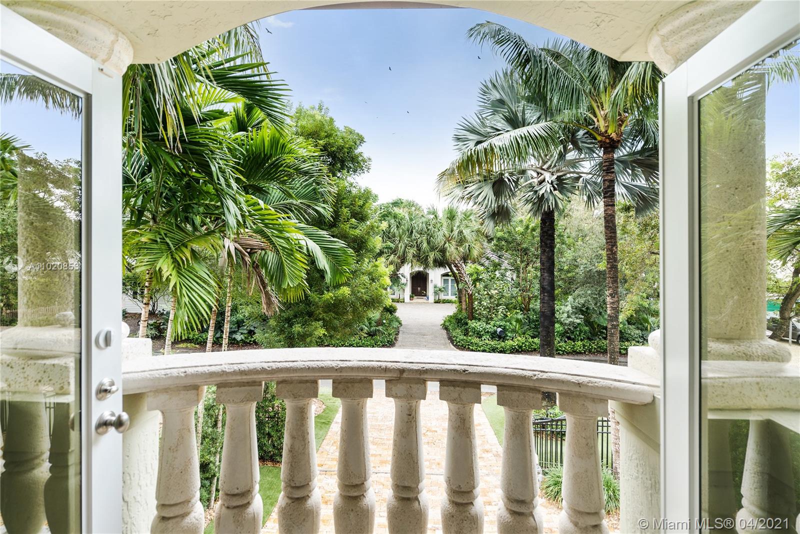 4065 Battersea Road Miami, FL 33133 - Photo 33 of 35