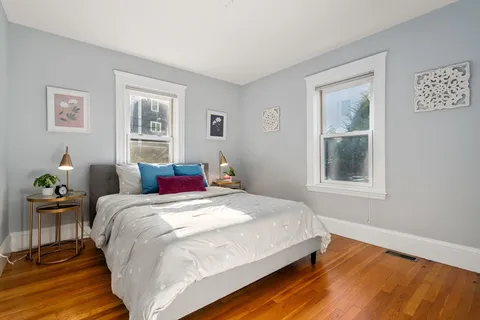 $875,000 | 42-44 Warren Street, Unit 42, Arlington, MA 02474