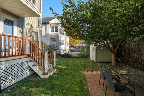 $875,000 | 42-44 Warren Street, Unit 42, Arlington, MA 02474