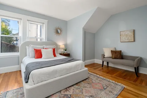 $875,000 | 42-44 Warren Street, Unit 42, Arlington, MA 02474