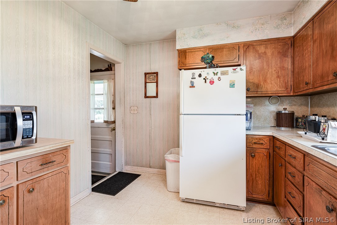6968 Frank Ott Road Georgetown, IN 47122 - Photo 19 of 32 Gallery Image 19