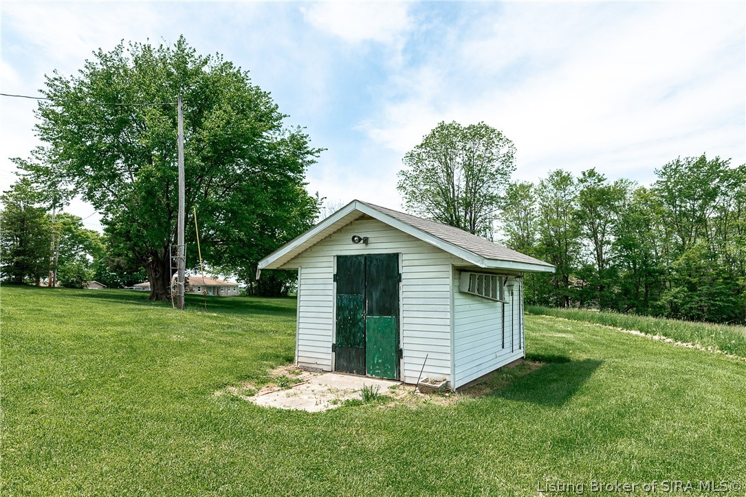 6968 Frank Ott Road Georgetown, IN 47122 - Photo 10 of 32 Gallery Image 10
