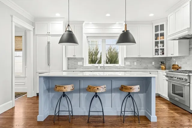 $2,390,000 | 25 Cavanaugh Path, Newton, MA 02459