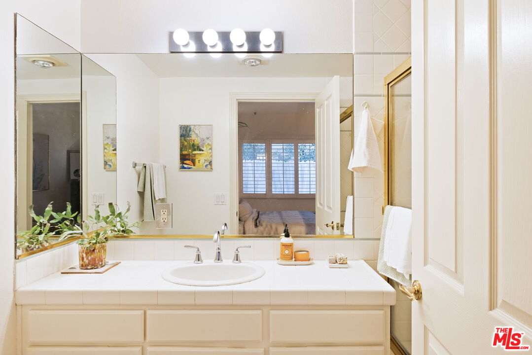 1811 Manning Avenue, Unit 101 Los Angeles, CA 90025 - Photo 34 of 50