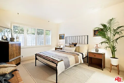 $995,000 | 1811 Manning Avenue, Unit 101, Los Angeles, CA 90025