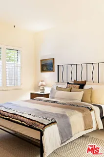 $995,000 | 1811 Manning Avenue, Unit 101, Los Angeles, CA 90025