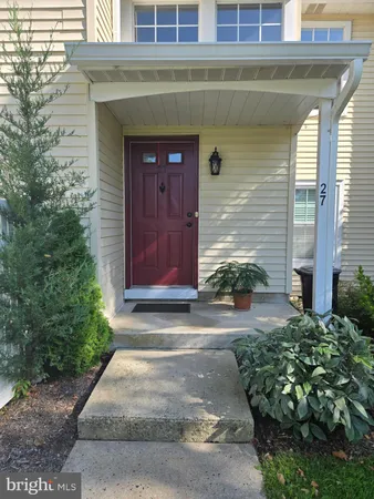 $342,000 | 27 Huber Court, Hightstown, NJ 08520