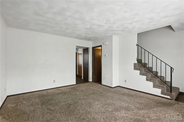 $5,750,000 | 1 Pheasantwood Drive, Belleville, IL 62226