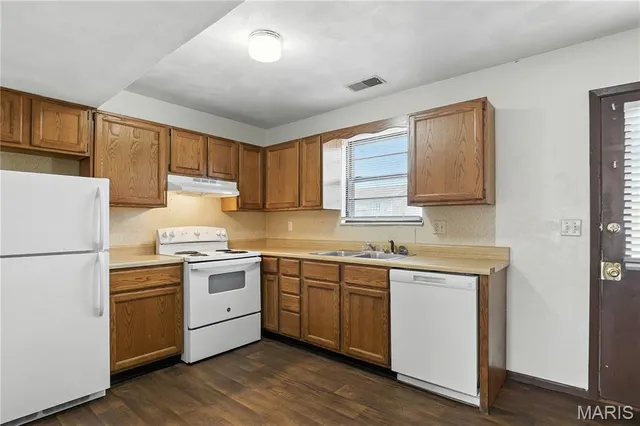 $5,750,000 | 1 Pheasantwood Drive, Belleville, IL 62226