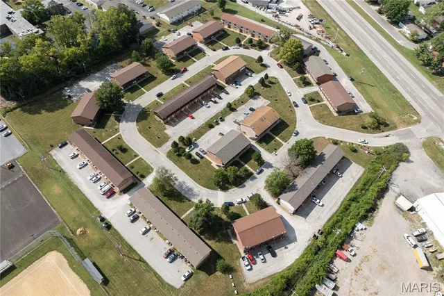 $5,750,000 | 1 Pheasantwood Drive, Belleville, IL 62226